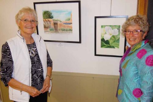 l-r, Marg Stephenson and Jean Dunning at MERA
